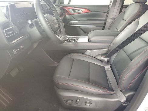 New 2026 Chevrolet Traverse Z71 AWD/4WD image 11