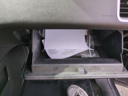 Used 2016 Chevrolet Equinox LT w/ Convenience Package image 48