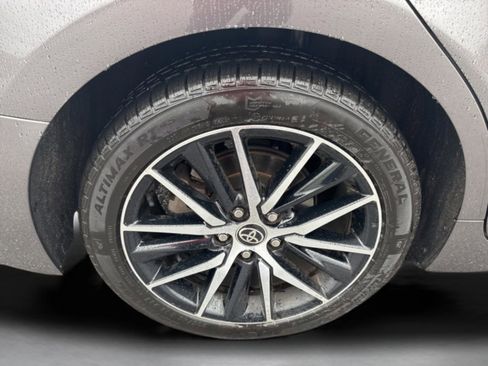 Used 2023 Toyota Camry SE image 42