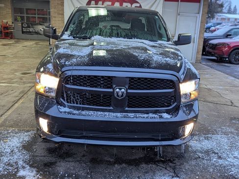 Used 2018 RAM 1500 Sport w/ Comfort Group image 12