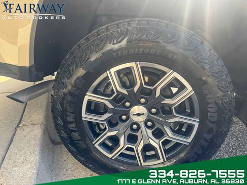 Used 2023 Chevrolet Colorado Z71 image 33