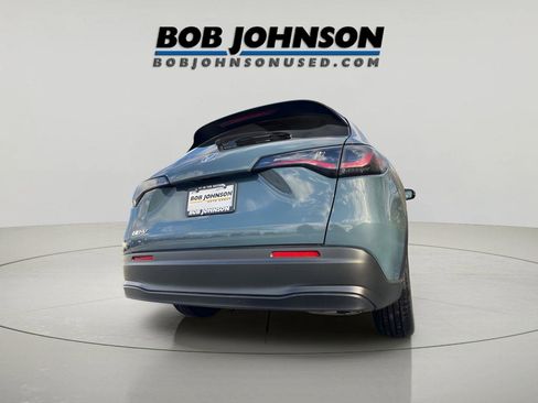 Used 2025 Honda HR-V LX image 10