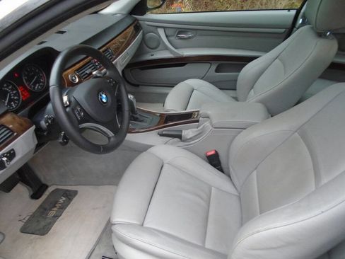 Used 2009 BMW 328i Coupe image 10