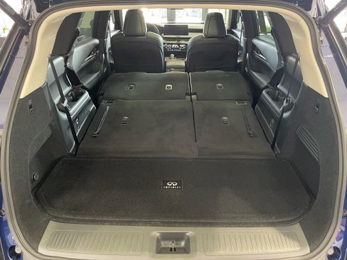 Used 2025 INFINITI QX60 Pure w/ Cargo Package FWD image 38