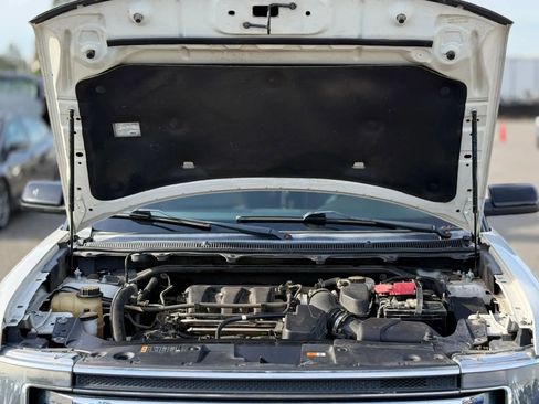 Used 2013 Ford Flex SEL FWD image 28