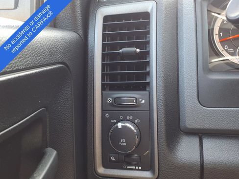 Used 2019 RAM 1500 Express w/ Express Value Package AWD/4WD image 29