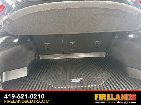 Used 2020 Cadillac XT4 Premium Luxury image 15