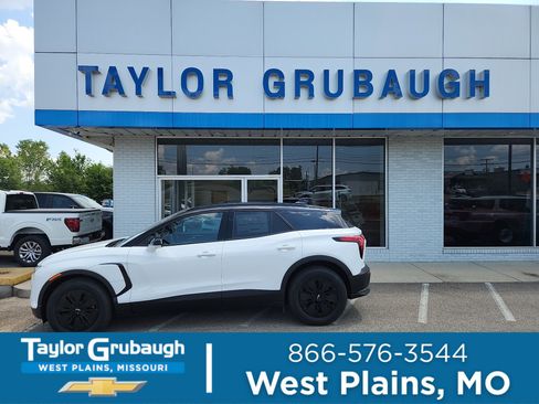 New 2025 Chevrolet Blazer EV LT w/ Super Cruise Package image 1