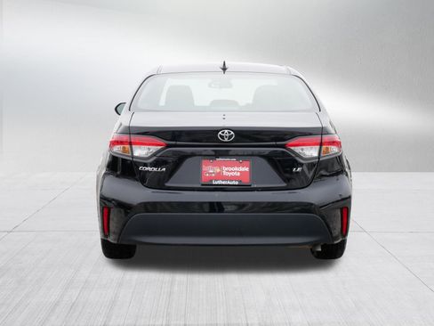 Certified 2024 Toyota Corolla LE image 6