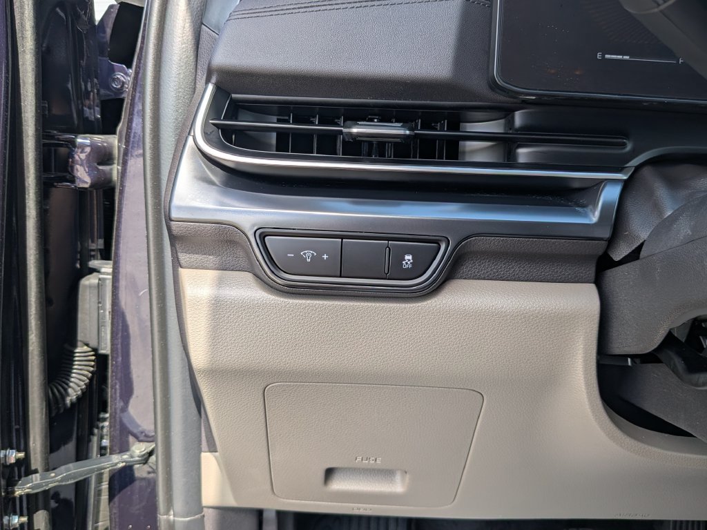 Certified 2026 Kia Carnival FWD image 29