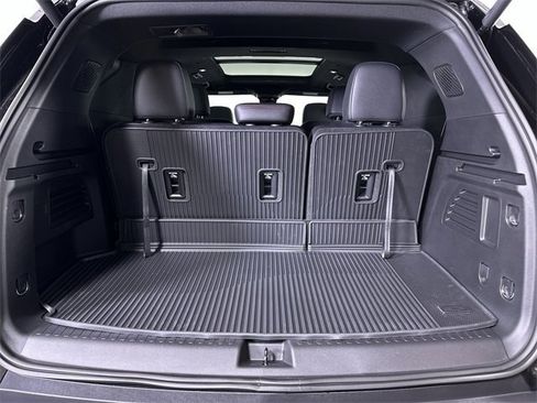 New 2026 Chevrolet Traverse Z71 w/ Driver Confidence Package image 27