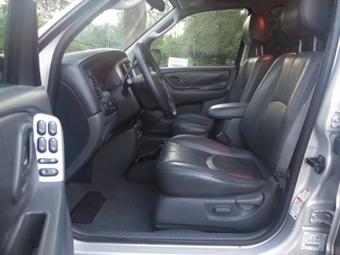 Used 2003 MAZDA Tribute ES AWD/4WD image 9