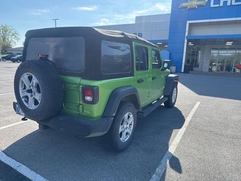 Used 2018 Jeep Wrangler Unlimited Sport S image 6
