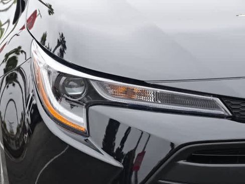 Certified 2024 Toyota Corolla LE FWD image 5