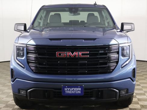Used 2024 GMC Sierra 1500 Elevation AWD/4WD image 9