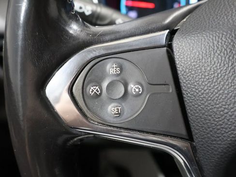 Used 2019 Chevrolet Traverse LT image 35