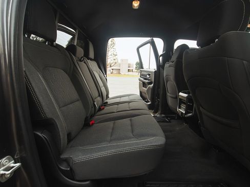 Used 2021 RAM 1500 Big Horn image 20