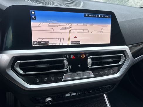 Used 2022 BMW 430i Convertible w/ Premium Package 2 RWD image 17