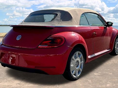 Used 2015 Volkswagen Beetle 1.8T image 5