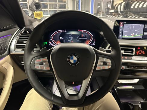 Used 2023 BMW X3 xDrive30i w/ Convenience Package image 9