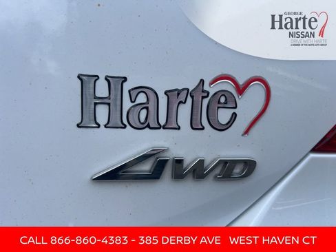 Used 2023 Genesis G70 2.0T image 31