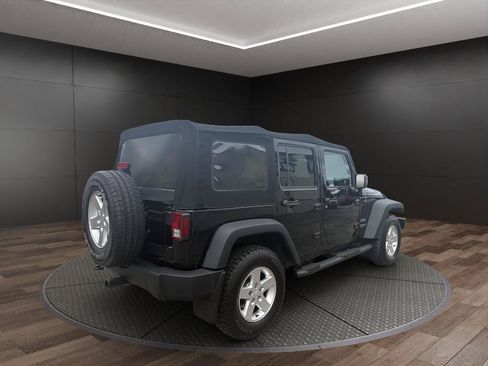 Used 2016 Jeep Wrangler Unlimited Sport w/ Quick Order Package 24S AWD/4WD image 8