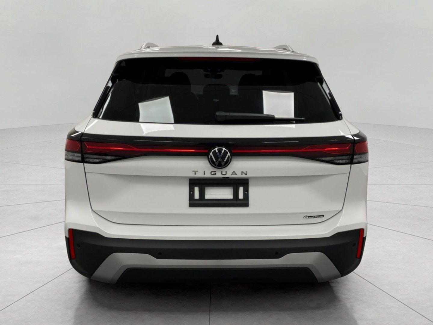 Certified 2026 Volkswagen Tiguan S AWD/4WD image 4