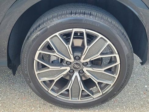 Certified 2025 Audi Q5 Premium Plus w/ Premium Plus image 10