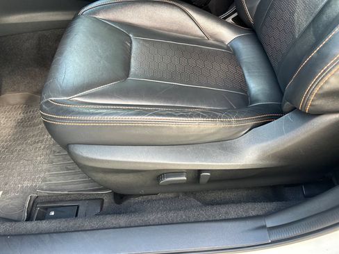 Used 2022 Subaru Crosstrek 2.5i Limited AWD/4WD image 29