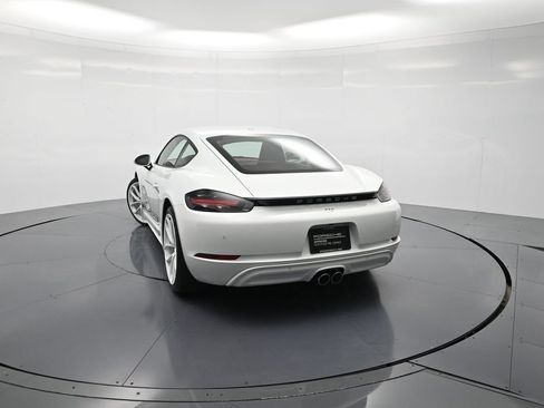 Certified 2025 Porsche 718 Cayman RWD image 27