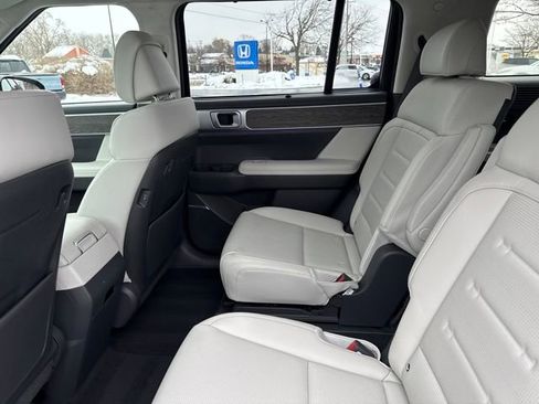 Certified 2025 Hyundai Santa Fe Calligraphy image 22