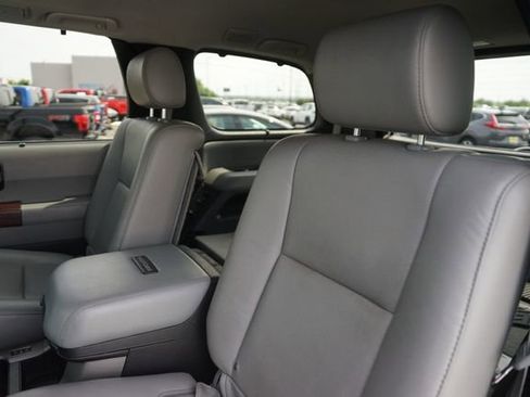 Used 2015 Toyota Sequoia Platinum AWD/4WD image 14
