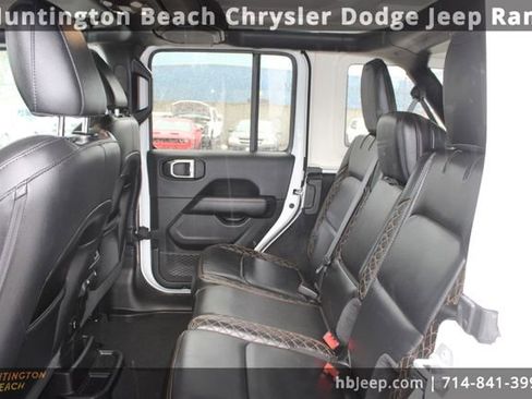 Used 2021 Jeep Wrangler Unlimited Sahara image 43