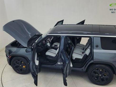 Used 2024 Rivian R1S Adventure AWD/4WD image 86
