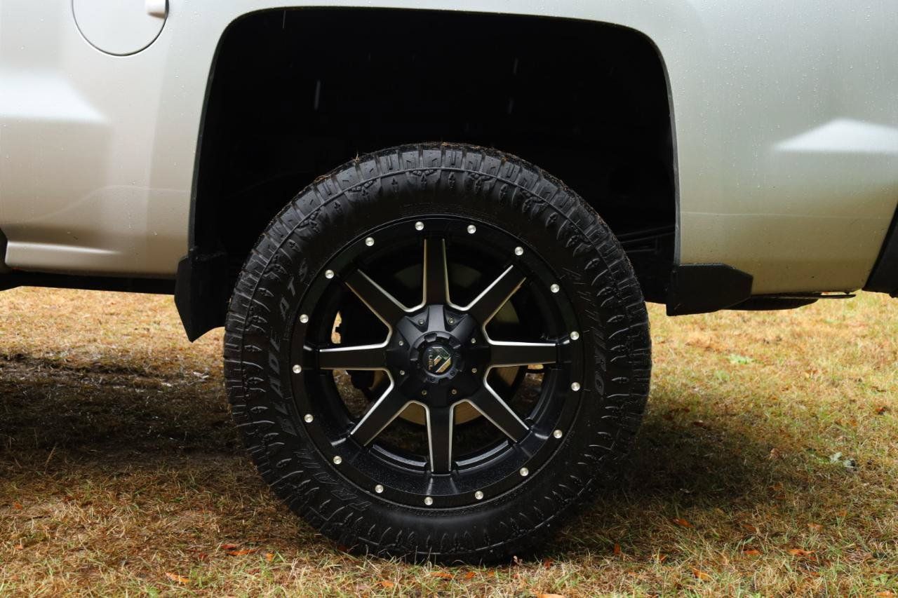Used 2015 Chevrolet Silverado 1500 LT w/ All Star Edition AWD/4WD image 18
