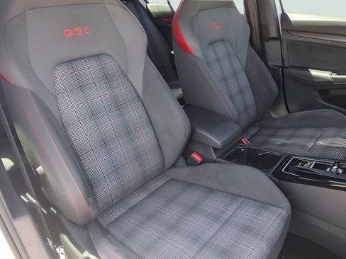 Used 2023 Volkswagen GTI 40th Anniversary Edition FWD image 30