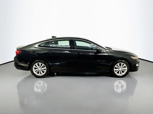 Used 2023 Chevrolet Malibu LT w/ Driver Confidence Package FWD image 9