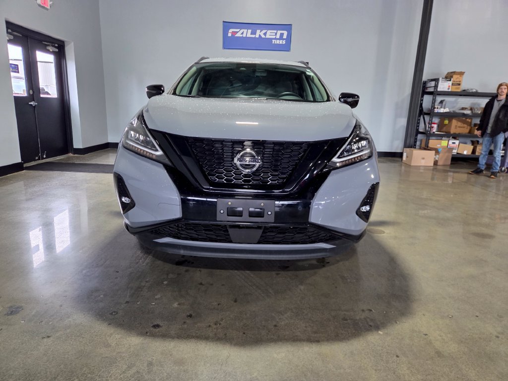 Used 2022 Nissan Murano SV w/ SV Midnight Edition Package AWD/4WD image 2