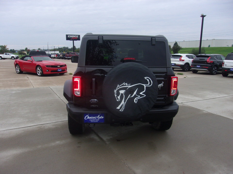 Used 2024 Ford Bronco Black Diamond AWD/4WD image 4