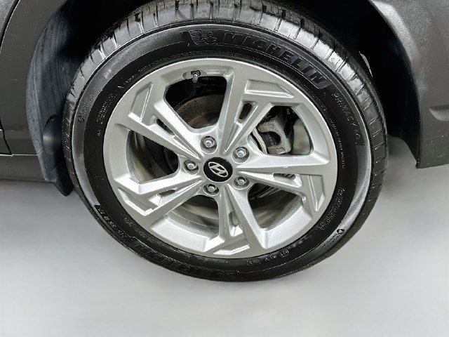 Used 2023 Hyundai Kona SEL FWD image 28