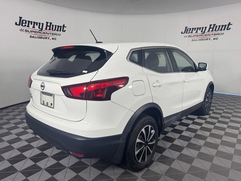 Used 2019 Nissan Rogue Sport S FWD image 7