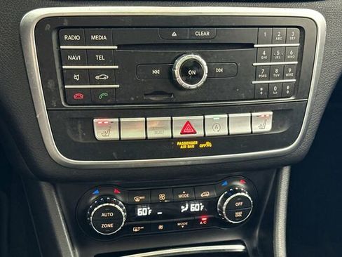 Certified 2019 Mercedes-Benz CLA 250 image 22