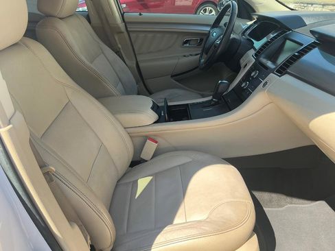 Used 2015 Ford Taurus SEL w/ Equipment Group 201A image 10