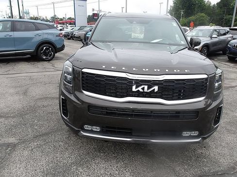 Used 2022 Kia Telluride SX w/ SX Prestige Package AWD/4WD image 2