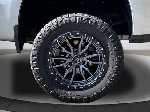 Used 2021 Chevrolet Silverado 1500 RST w/ Convenience Package II AWD/4WD image 33