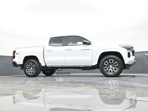New 2025 Chevrolet Colorado Z71 image 40