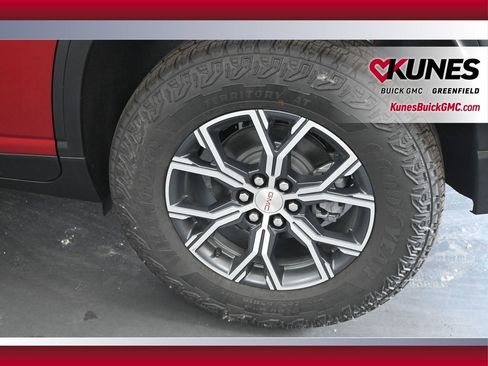 New 2025 GMC Acadia AT4 w/ LPO, Floor Liner Package AWD/4WD image 12