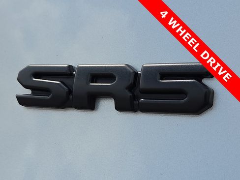 Used 2024 Toyota Tacoma SR5 AWD/4WD image 8