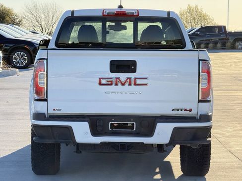 Certified 2022 GMC Canyon AT4 image 5