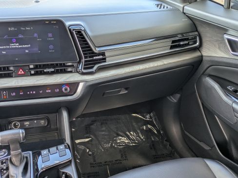 Certified 2024 Kia Sportage X-Line AWD/4WD image 18